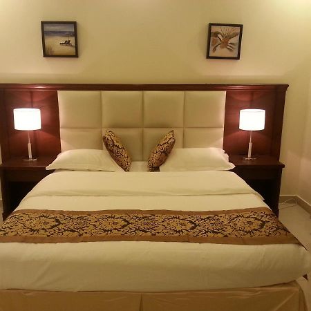 Lara Al Jawf Hotel Apartments Arar Exteriör bild