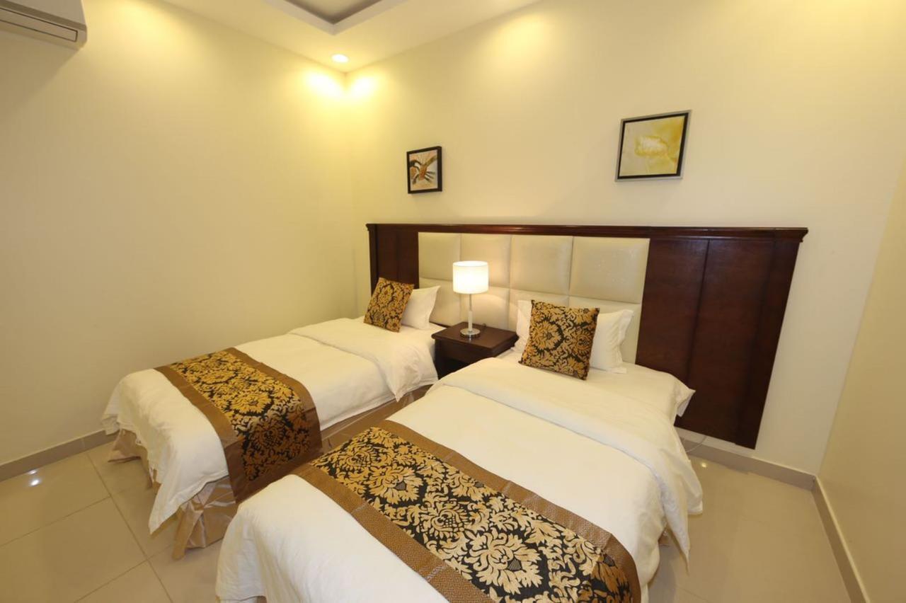Lara Al Jawf Hotel Apartments Arar Exteriör bild